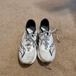 Saucony Mens Endorphin Pro 3